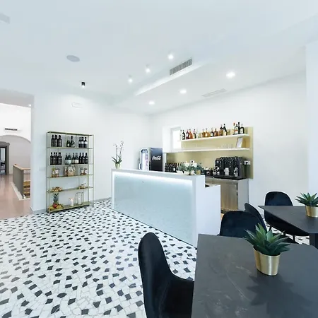 Riama Agriresort * نابولي